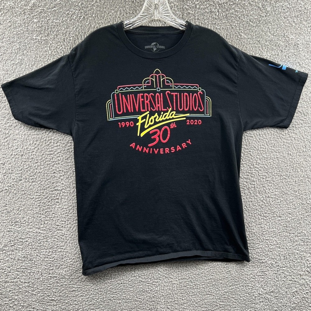Universal Studios Mens T Shirt L 30th Anniversary Florida Team Member Theme Park